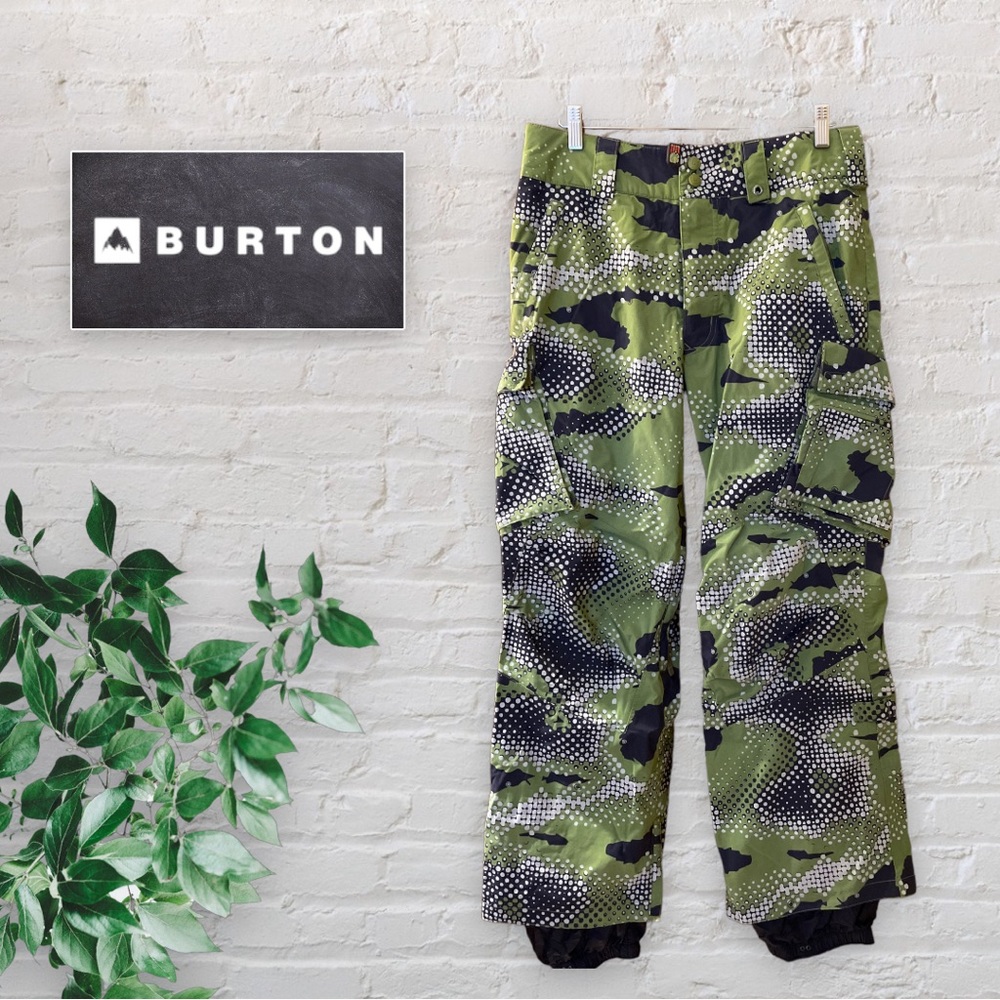 Burton Men’s Snow Pants in Green Camouflage Size S